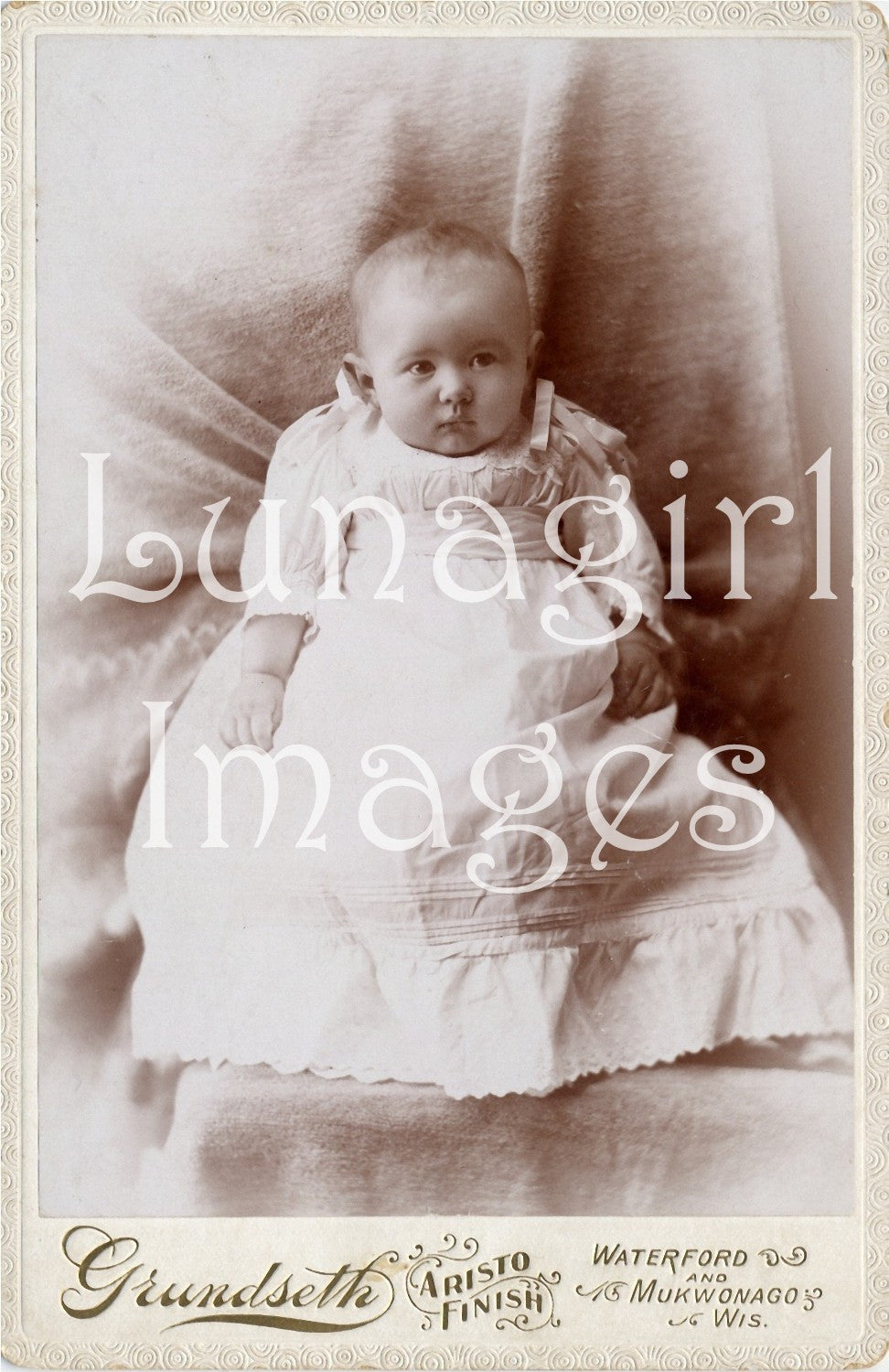 Vintage Photos Babies & Toddlers: 220 Images - Lunagirl