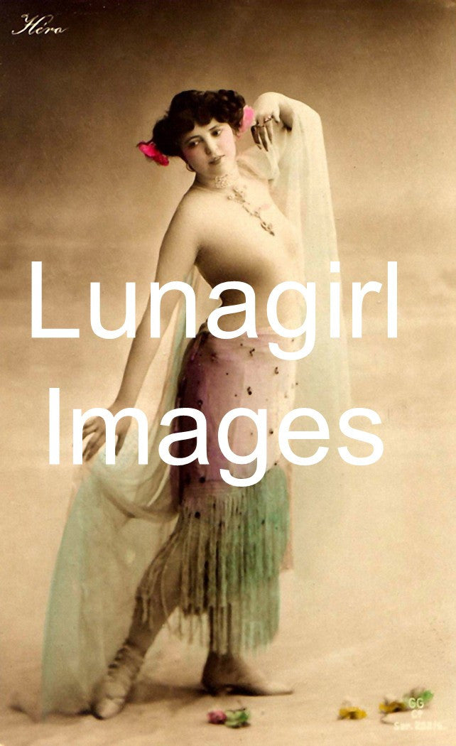 Vintage Nudes: French Postcards: 360 Images - Lunagirl