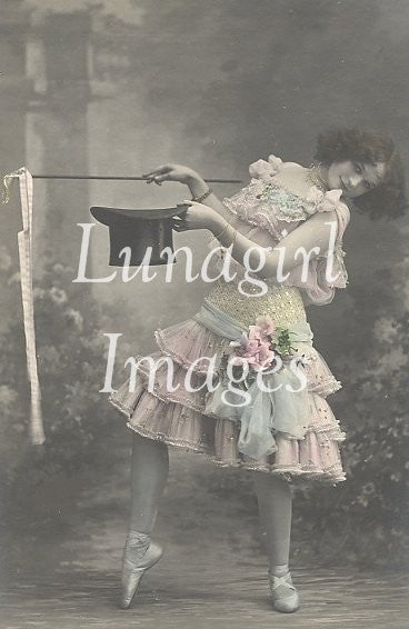 Victorian Edwardian Vintage Ladies Photos Volume #2: 1000 Images - Lunagirl